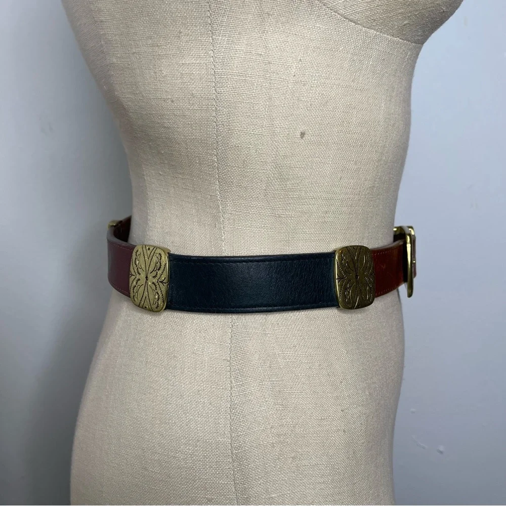 Vintage Brown Leather Belt with Brass Buckle - Picture 3 of 15